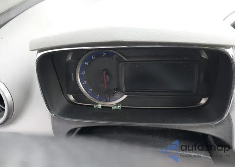 2015 Chevrolet Trax 1Ls z USA, uszkodzony, nr VIN KL7CJPSB6FB099323